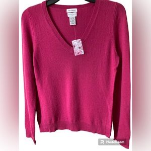 Cashmere V-neck Sweater Jaclyn Smith Size Small NWOT